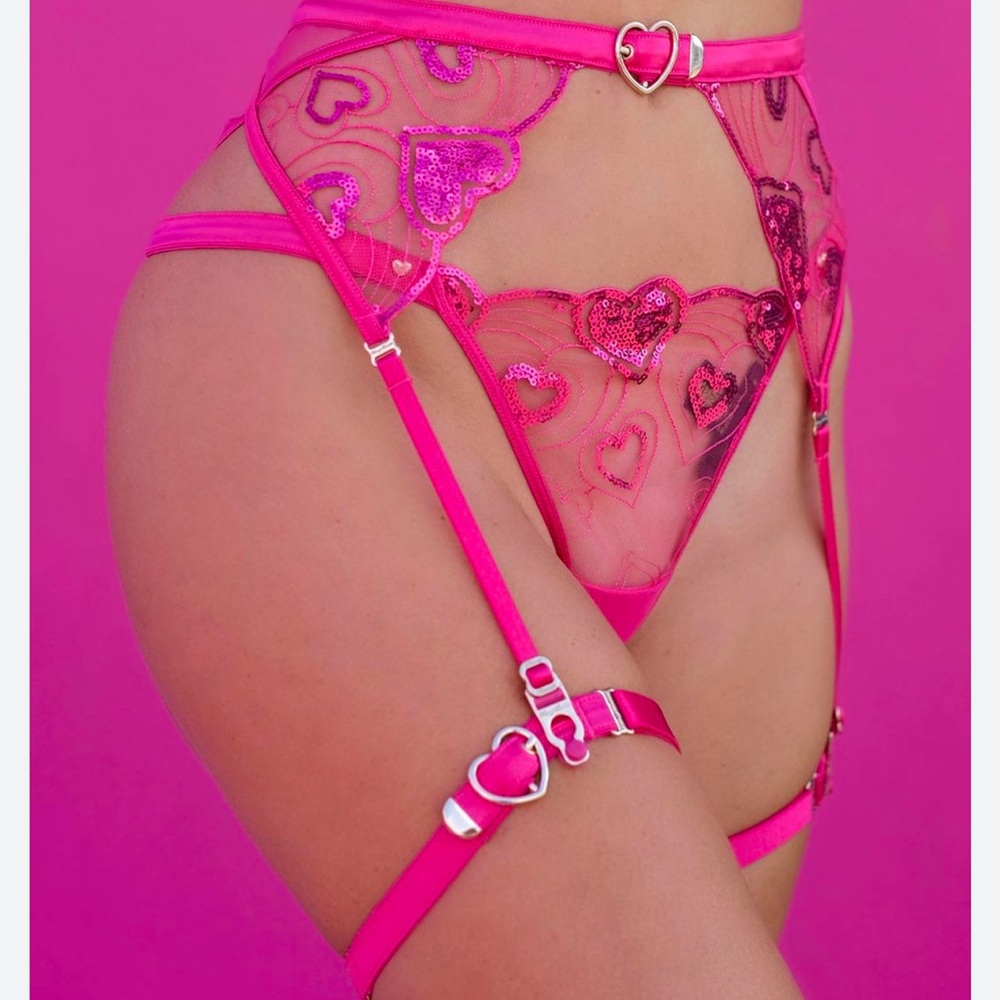 Honey Birdette Juliet thong size small 
Worn for photo shoot .